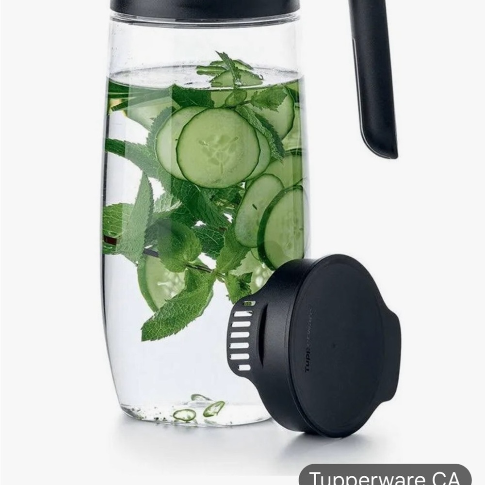 Tupperware Black Infuser Pitcher - Picture 2 of 2